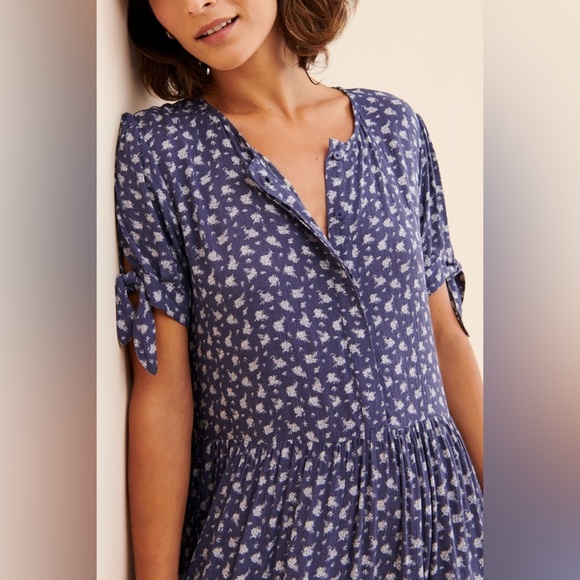 Indigo Dreams dress Floral Blue Dress - Picture 6 of 11